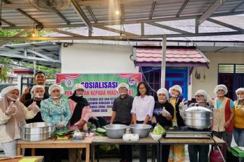 Universitas PGRI Palangka Raya dorong konsumsi makanan sehat melalui pelatihan kukusan