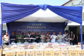 Bea Cukai Jember ungkap angkutan barang jadi modus pengiriman rokok ilegal