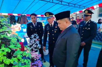 Lapas Lubuk Basung beri hadiah warga binaan yang hafal ayat