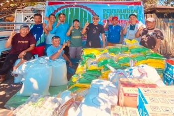 Forum Ustadz Muda Bima kirim satu ton beras untuk korban gempa NTT