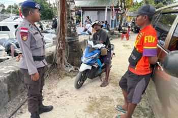 Polres Biak sambangi nelayan ajak jangan gunakan peledak saat melaut