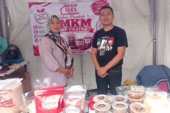 Pemkab Lebak bantu pasarkan produk UMKM lewat bazar Harkop Harnas