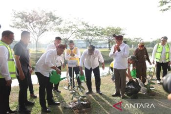 Menteri Lingkungan Hidup-PTPN IV PalmCo luncurkan gerakan tanam 1,5 juta pohon