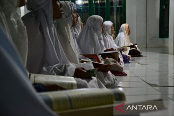 Ulama apresiasi kebijakan Bupati Bogor naikkan insentif bagi 8.400 guru ngaji