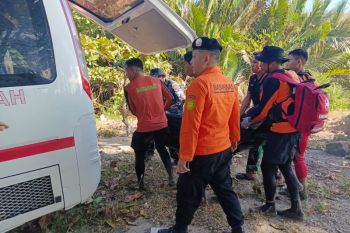 Pelaku wisata diajak awasi pengunjung usai empat remaja terseret ombak