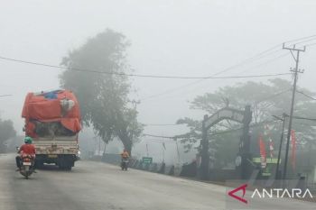 SAR Palembang imbau pengguna transportasi air Musi waspadai kabut asap