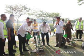 Menteri Lingkungan Hidup-PTPN IV PalmCo luncurkan gerakan tanam 1,5 juta pohon