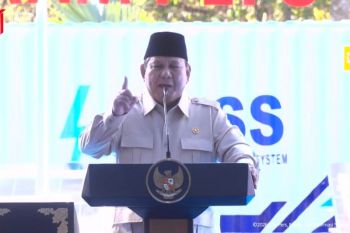 Prabowo hopes forest fires can be extinguished within two weeks