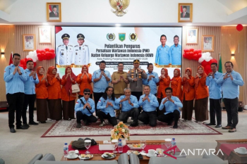 Pengurus PWI Padang Panjang Dilantik, Wali Kota Dorong Kemitraan Strategis dengan Pers