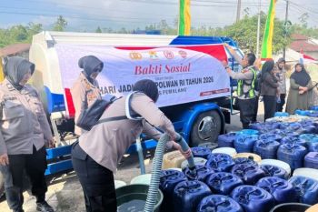 Polres Pemalang salurkan bantuan 13 ribu liter air bersih warga terdampak kekeringan