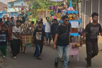 Tradisi Ngeropok warnai kemeriahan Maulid Nabi di Kota Serang