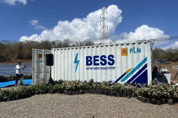 Menteri ESDM mendorong IPP garap proyek PLTS 100 GWp