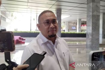 Komisi VI DPR minta warga tak resah soal rekening aktivis diblokir
