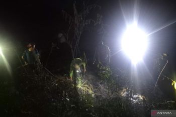 MPA di Jambi kompak padamkan api cegah kebakaran meluas