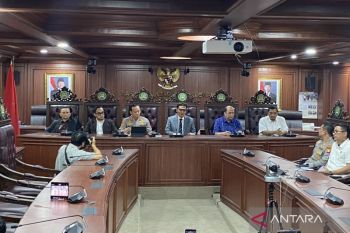 Habiburokhman minta rekening aktivis Pati diaktifkan kembali hari ini