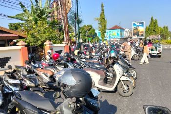 Dishub Mataram tetapkan potensi retribusi parkir RTH Rp300 juta