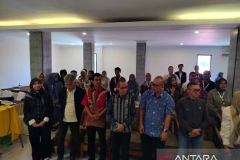 Kemenekraf latih pelaku usaha terdampak bencana di Agam promosikan produk