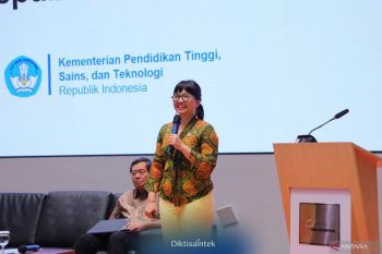 Universities urged to boost role in knowledge creation amid AI era