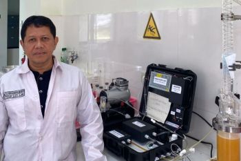 Festival Lima Gunung tabungan komunitasnya