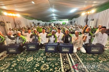 Menhub dukung Gojek sejahterakan mitra lewat umrah 70 driver legend