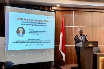 Kemenlu: Industri perlu manfaatkan OECD-BRICS guna dorong daya saing