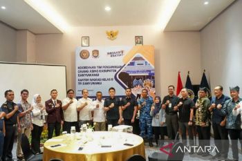 Imigrasi Banyuwangi bentuk "Timpora" awasi warga negara asing