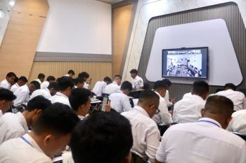 KAI Divre II Sumbar Perkuat Keselamatan Perlintasan melalui Pembekalan Kompetensi bagi 37 PJL Baru