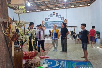 Desa Kaong gelar aruh adat Tolak Bala "Tawas Jaa"