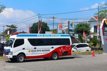 Tim medis RSUD Kota Mataram kembali dari membantu korban gempa NTT
