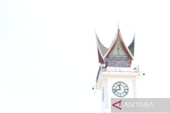 Pemkot Bukittinggi terima Sertifikat Cagar Budaya Nasional dan Warisan Budaya Takbenda Indonesia 2026
