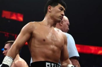 Juara dunia Bivol dan Smith sepakati duel perebutkan sabuk WBO