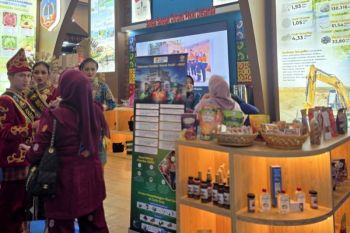 Perkuat promosi investasi dan produk lokal, Antam tampilkan potensi nikel Kolaka di APKASI Expo 2026