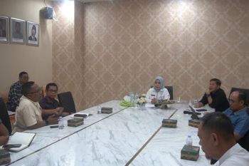 Pemkot Kendari siapkan Rp500 juta untuk beasiswa mahasiswa jenjang D3 hingga S3