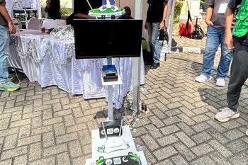 Tim PPK Ormawa HIMATEKOM Unand kenalkan Inovasi Teknologi Ukur Gizi di Dies Natalis Unand ke-70