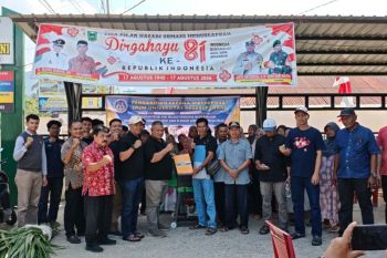 UNP bantu kelompok tani di Solok kelola limbah lewat mesin pencacah jerami