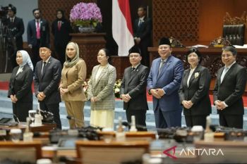 DPR sahkan Destry Damayanti jadi Gubernur BI Periode 2026-2030