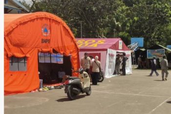 Pemkot Jayapura dirikan fasilitas umum bantu korban kebakaran Mandala