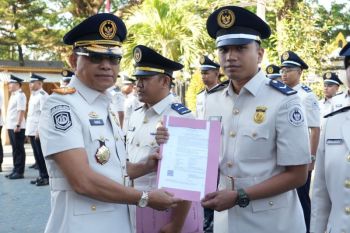 Kakanwil Imigrasi Sultra lantik 69 pejabat dan ASN baru guna perkuat pelayanan publik