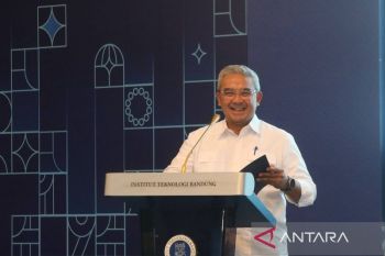 Wali Kota Bandung meminta manajemen Tirtawening segera benahi keuangan