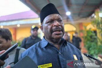 Empa Fraksi DPRP desak pembentukan Panja DOB Papua Barat Tengah