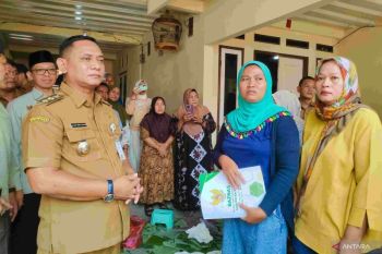 Pemkab Bekasi bantu keluarga korban insiden ledakan gas bocor