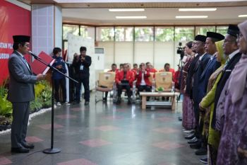 Rektor Unhas tekankan kinerja kolaborasi untuk pejabat baru