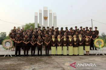 Kejari Dumai ziarah ke TMP Damai Sentosa, kenang jasa dan pengorbanan para Pahlawan