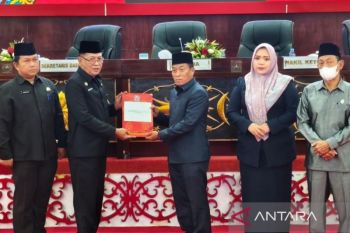 Pemkab Mura ajukan Raperda pencabutan Perda tentang pendaftaran penduduk dan pencatatan sipil