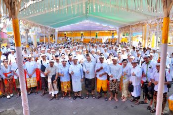 Pemkab Badung Salurkan Hibah Rp700 Juta