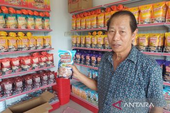 Geliat kerupuk ikan Tanjungpinang go internasional