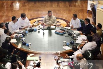 Seskab: Presiden Prabowo gelar rapat bahas hunian layak dan terjangkau