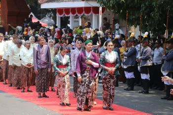 Kirab Pusaka Trenggalek bukan sekedar tradisitahunan