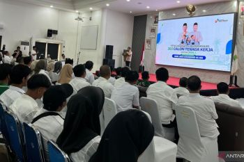 Bupati Karawang sebut bursa kerja online prioritaskan masyarakat Desil 2-3