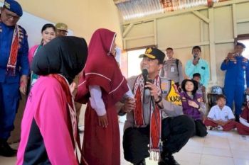 Polda NTT resmikan sekolah  yang direvitalisasi di pulau terpencil
